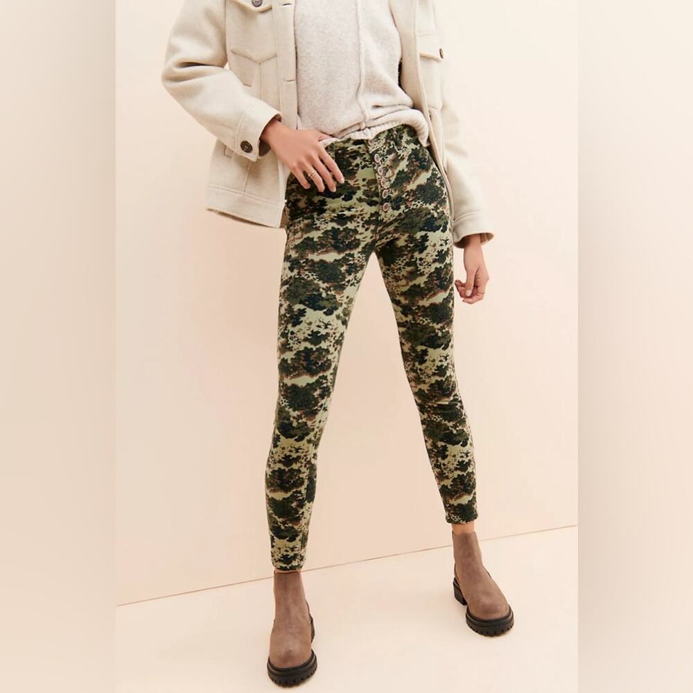 Anthropologie Pilcro High Rise Skinny Button Fly Camo Print Corduroy Jeans Sz 30